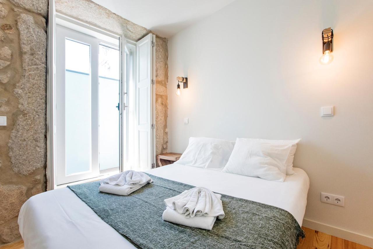 Central Studio W/ Pool, Ac & Patio By Lovelystay OOporto Exterior foto