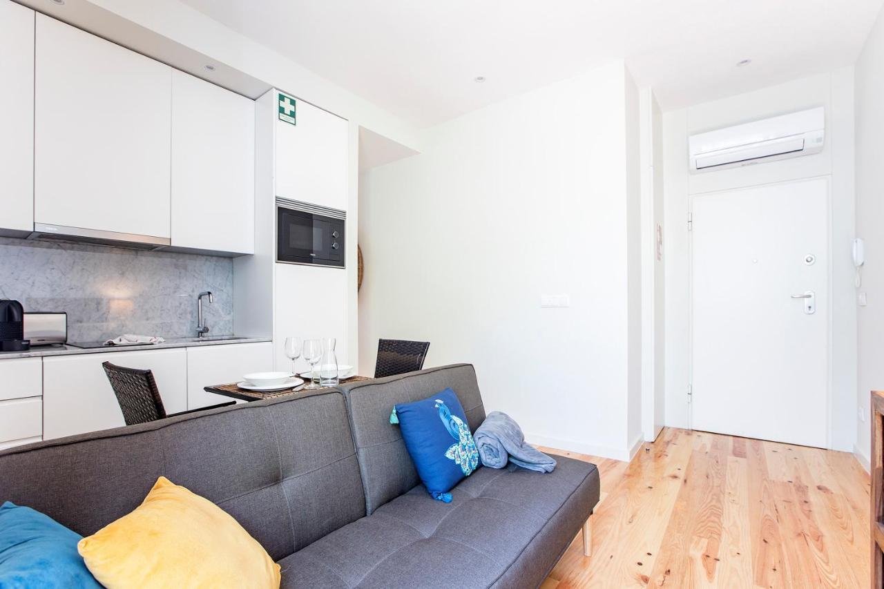 Central Studio W/ Pool, Ac & Patio By Lovelystay OOporto Exterior foto