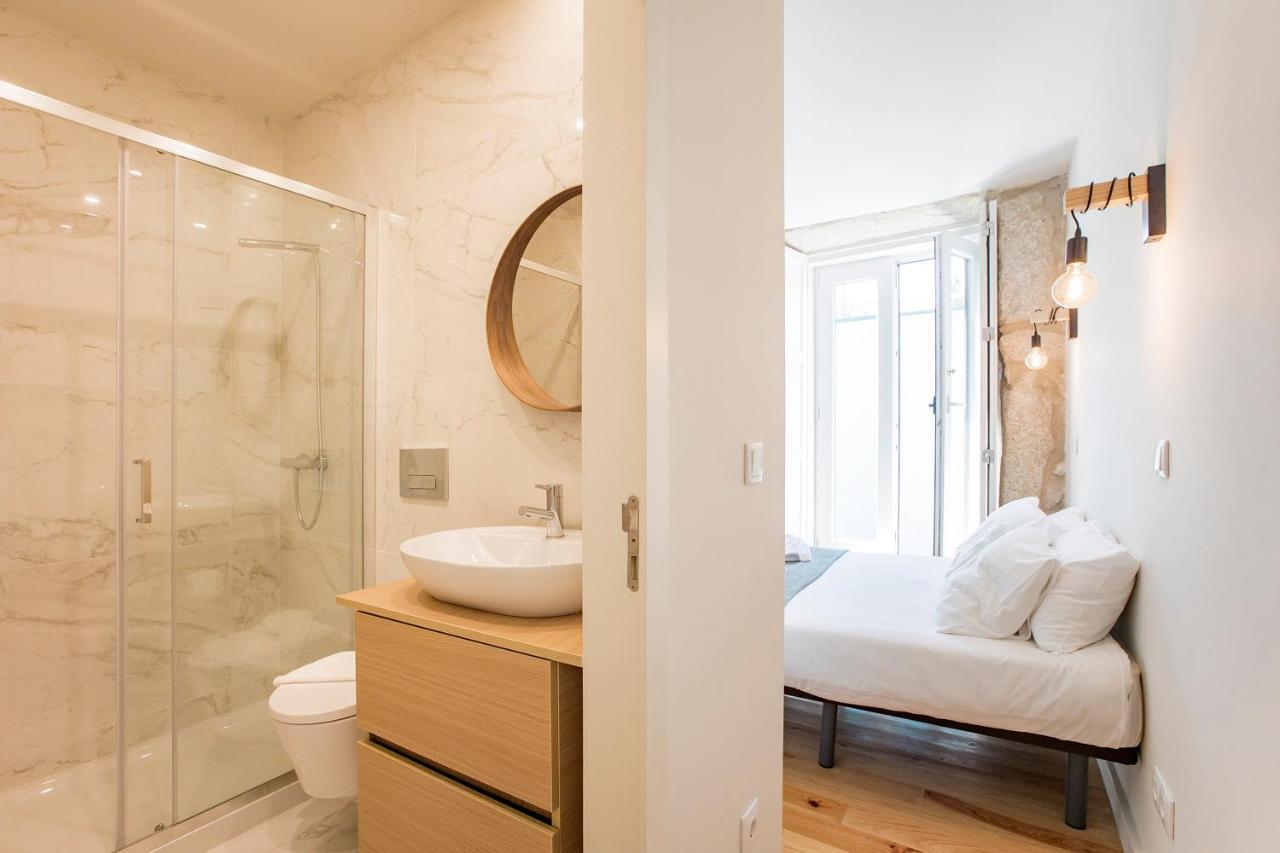 Central Studio W/ Pool, Ac & Patio By Lovelystay OOporto Exterior foto